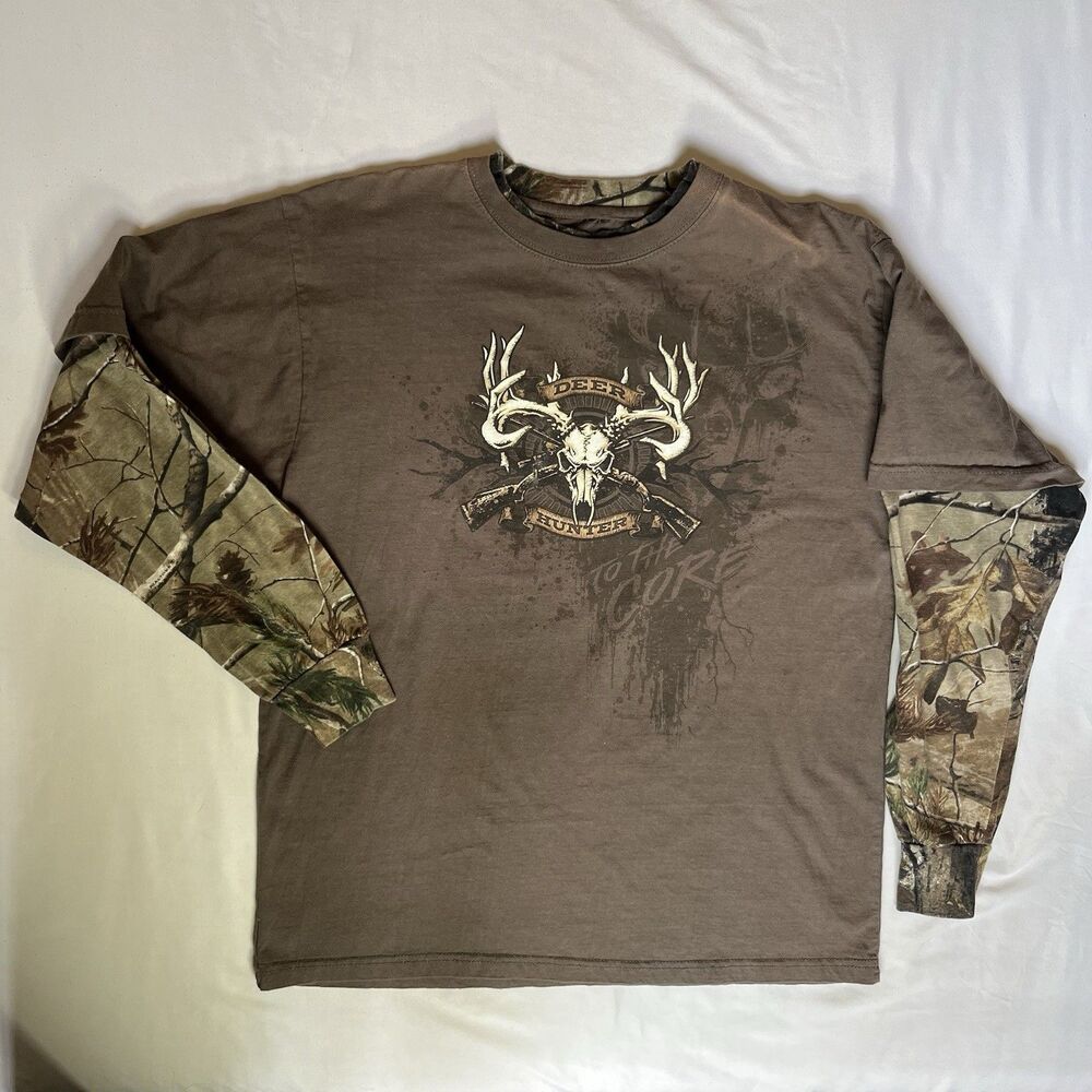 Y2K Deer Hunter T Shirt Men’s L Brown W/ Under Shirt Realtree Camo Sleeves